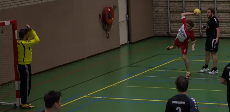 Heren 2 verstevigt stabiele subtop spot