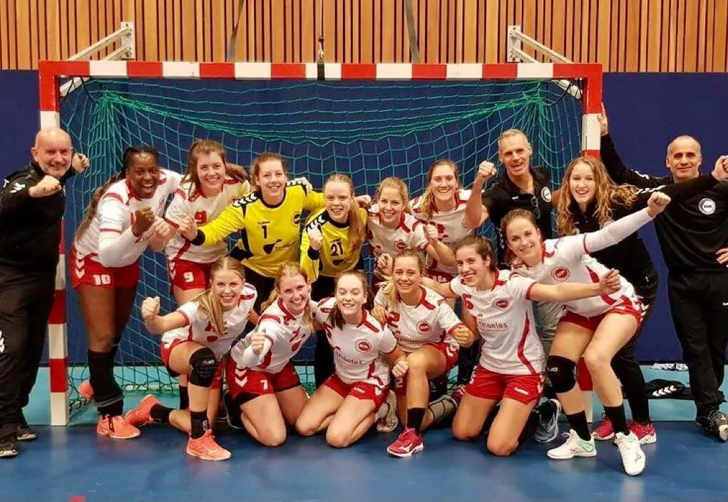 DS1: Eerste punten voor handbalsters BSAC